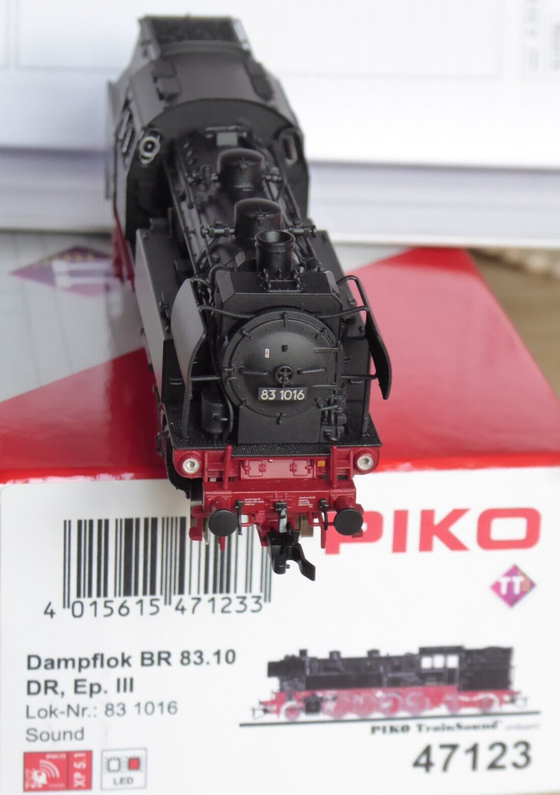 Piko 47123 TT DCC Sound Tender Steam Locomotive BR 83 1016 Epoch 3 LED