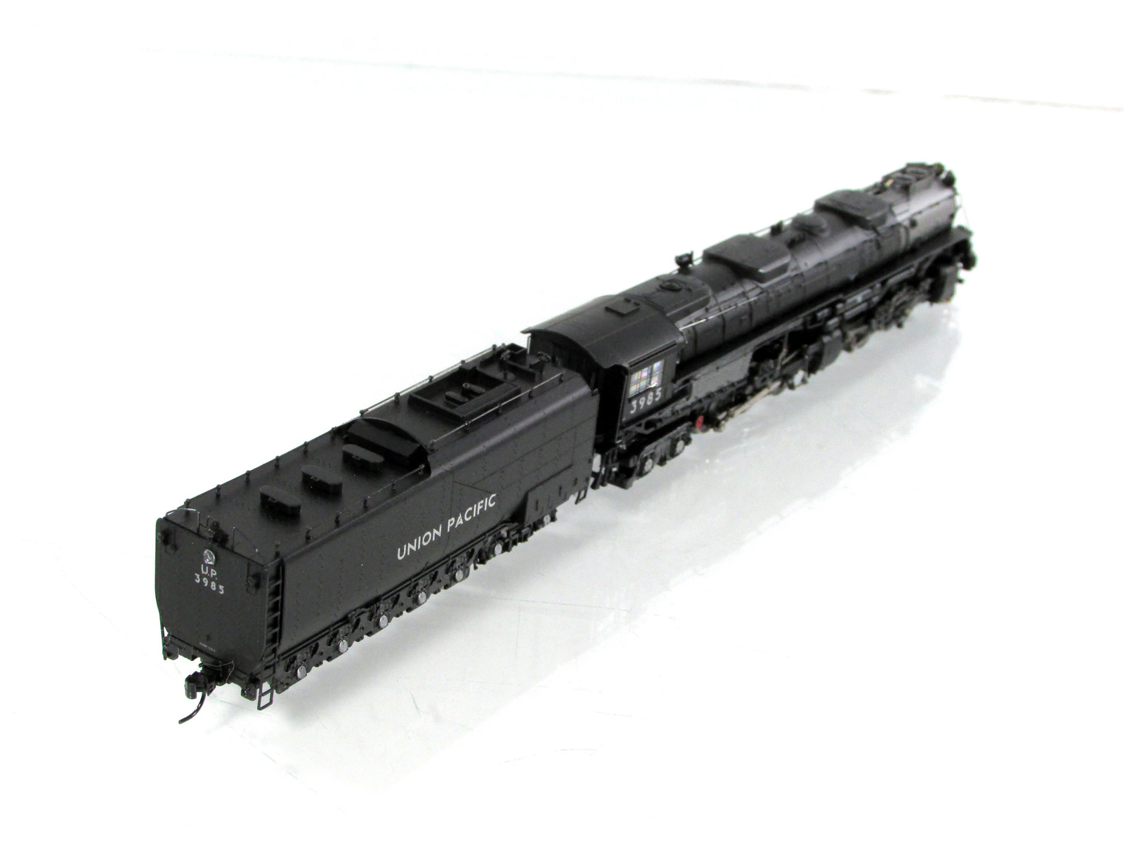 N Scale **UNION PACIFIC** 4-6-6-4 CHALLENGER #3985 – Athearn 22932, DCC Tsunami