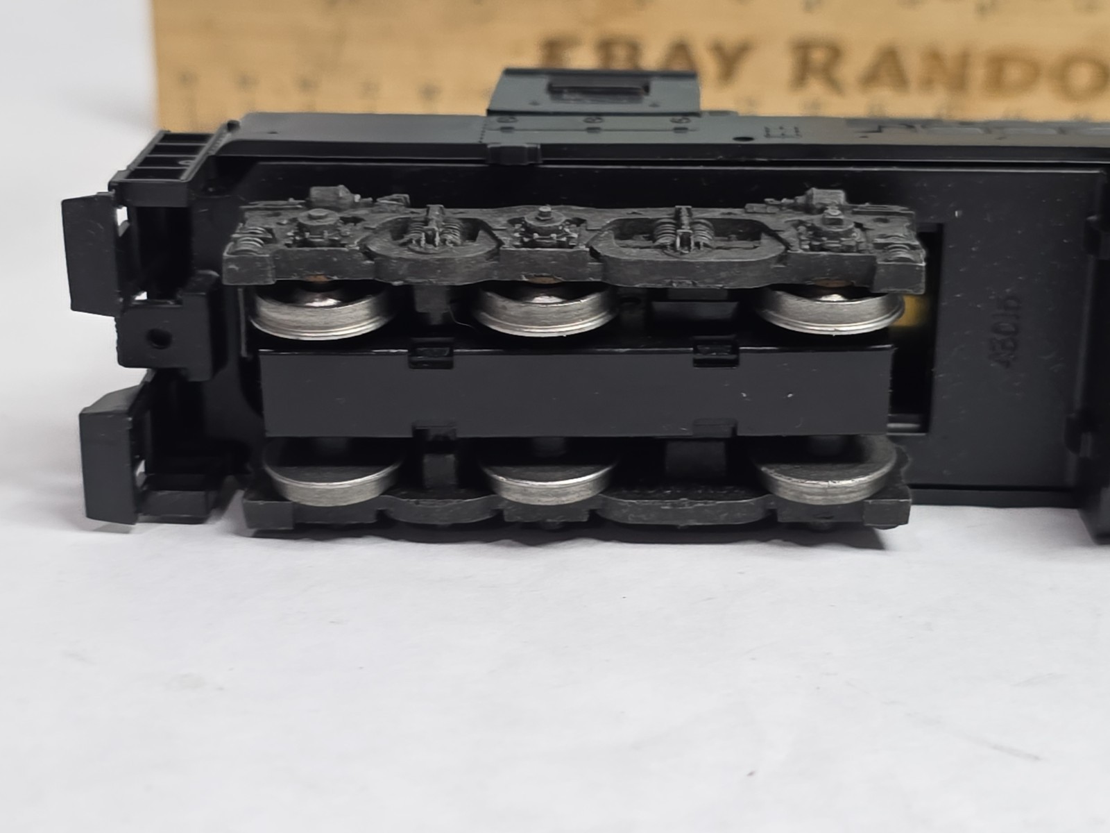 Athearn HO 4300 Undecorated FM H24-66 Trainmaster Diesel Loco Runs Well Ex/Box