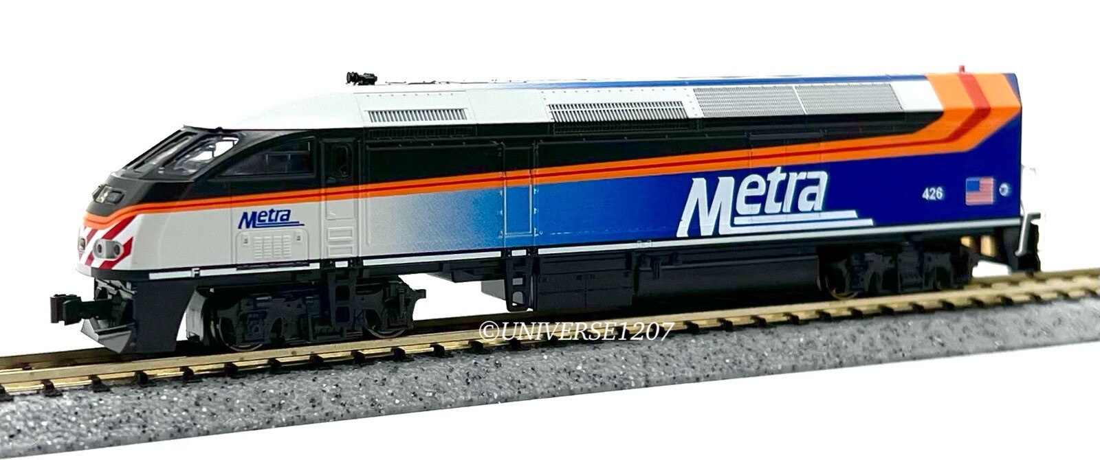 N Scale Kato 176-6122 MPI MP36PH Chicago Metra #426 Diesel Engine Locomotive NIB
