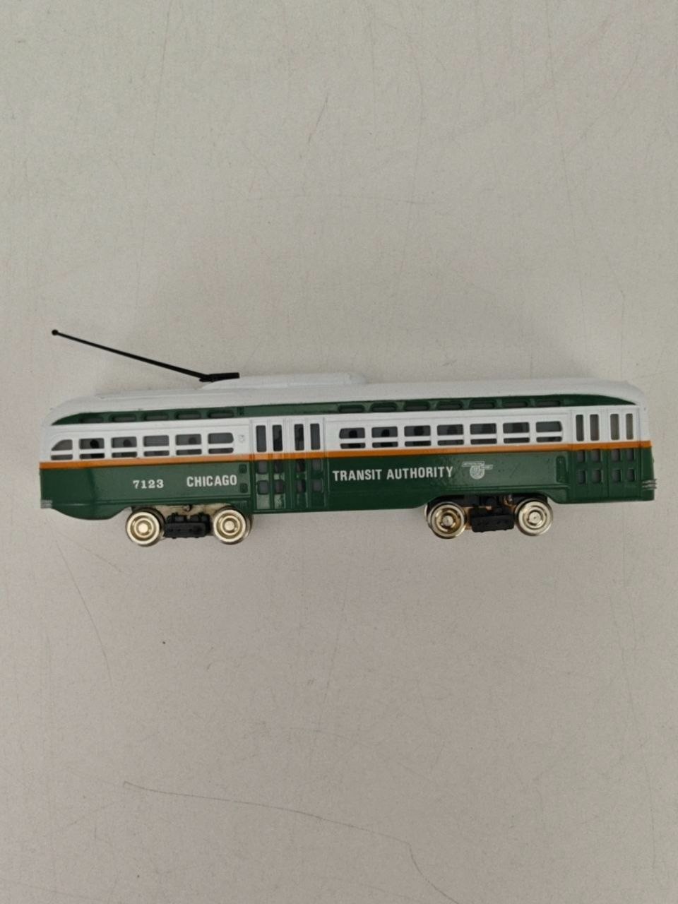 Bachmann Streamline PCC Trolley 7123 CTA HO Scale Box Tested READ