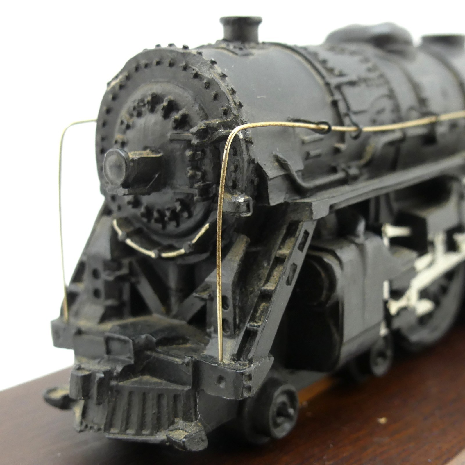 Lionel 1937 700 E Scale Hudson 5344 J-IE locomotive Train Model with Base