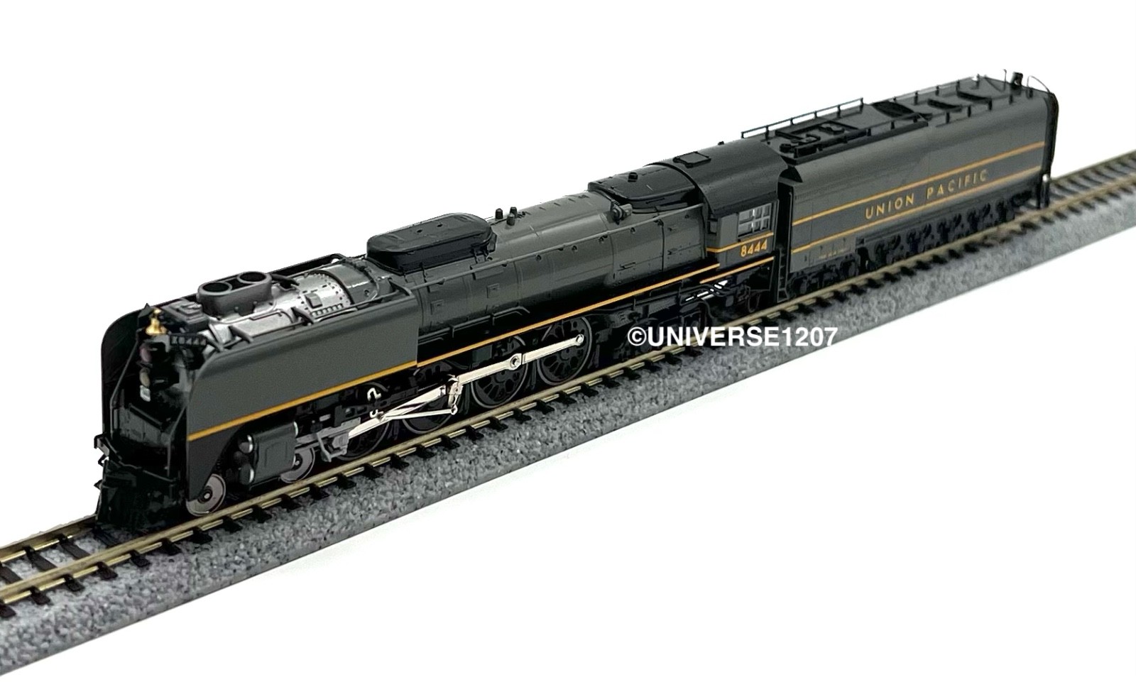 N Kato 126-0403-LS 4-8-4 FEF-3 Steam Locomotive UP #8444 Greyhound Sound DCC NIB
