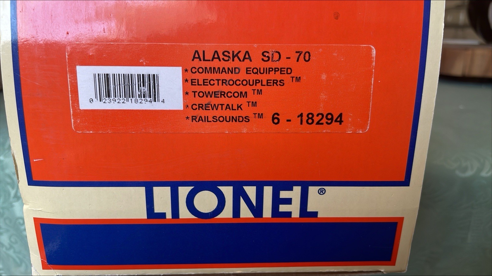Lionel O Gauge Alaska Railroad SD-70 Diesel Locomotive w/ Sound & Lights 6-18294