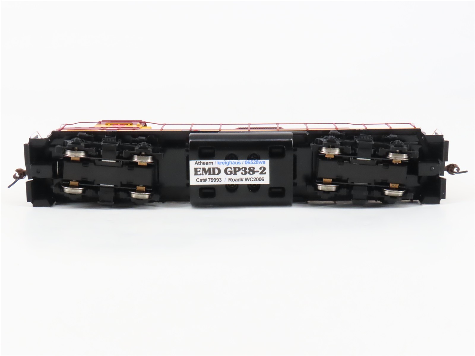 HO Scale Athearn 79993 WC Wisconsin Central EMD GP38-2 Diesel Locomotive #2006