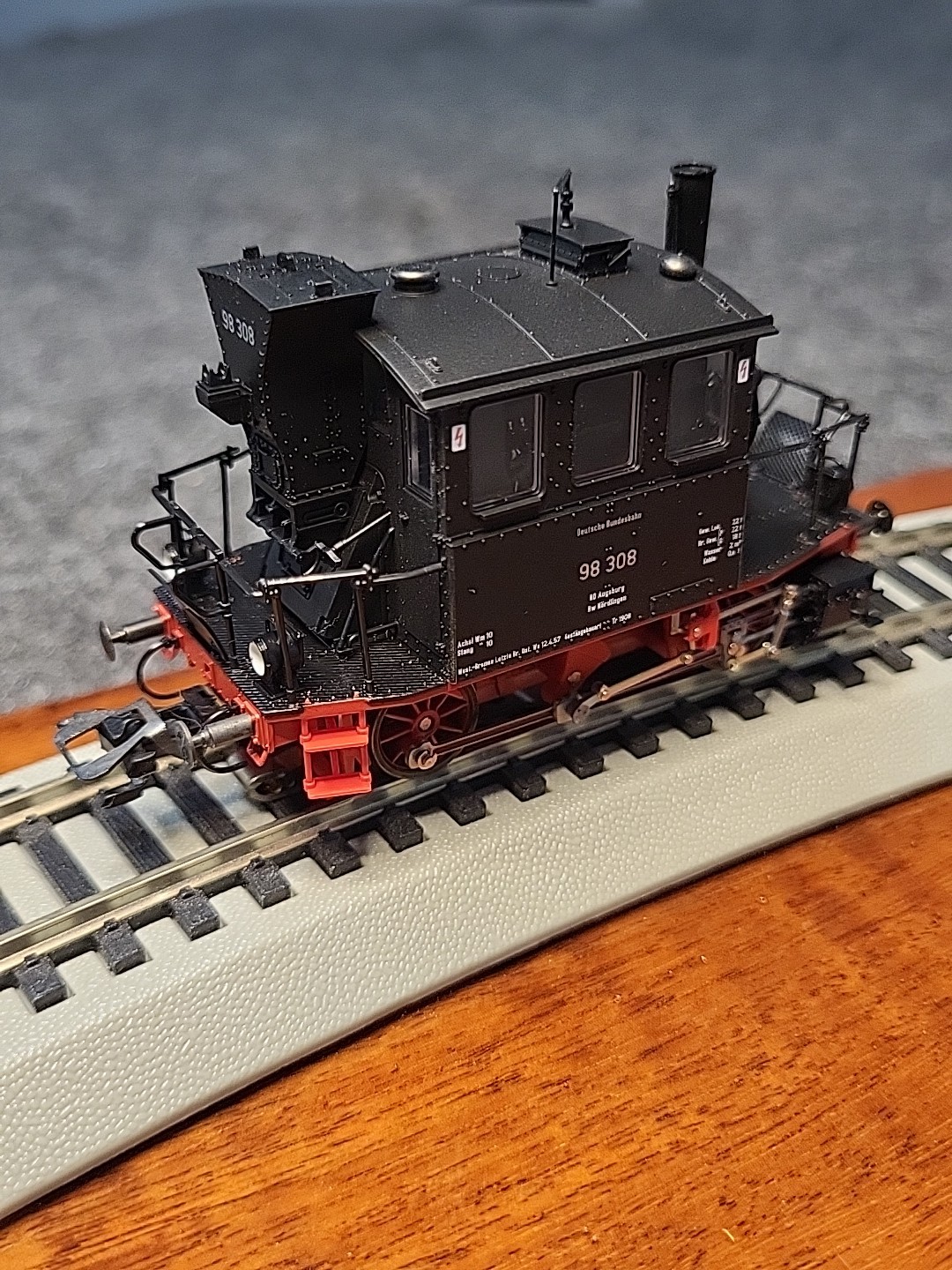 Marklin H0 3687 Digital Steam Locomotive BR98-3