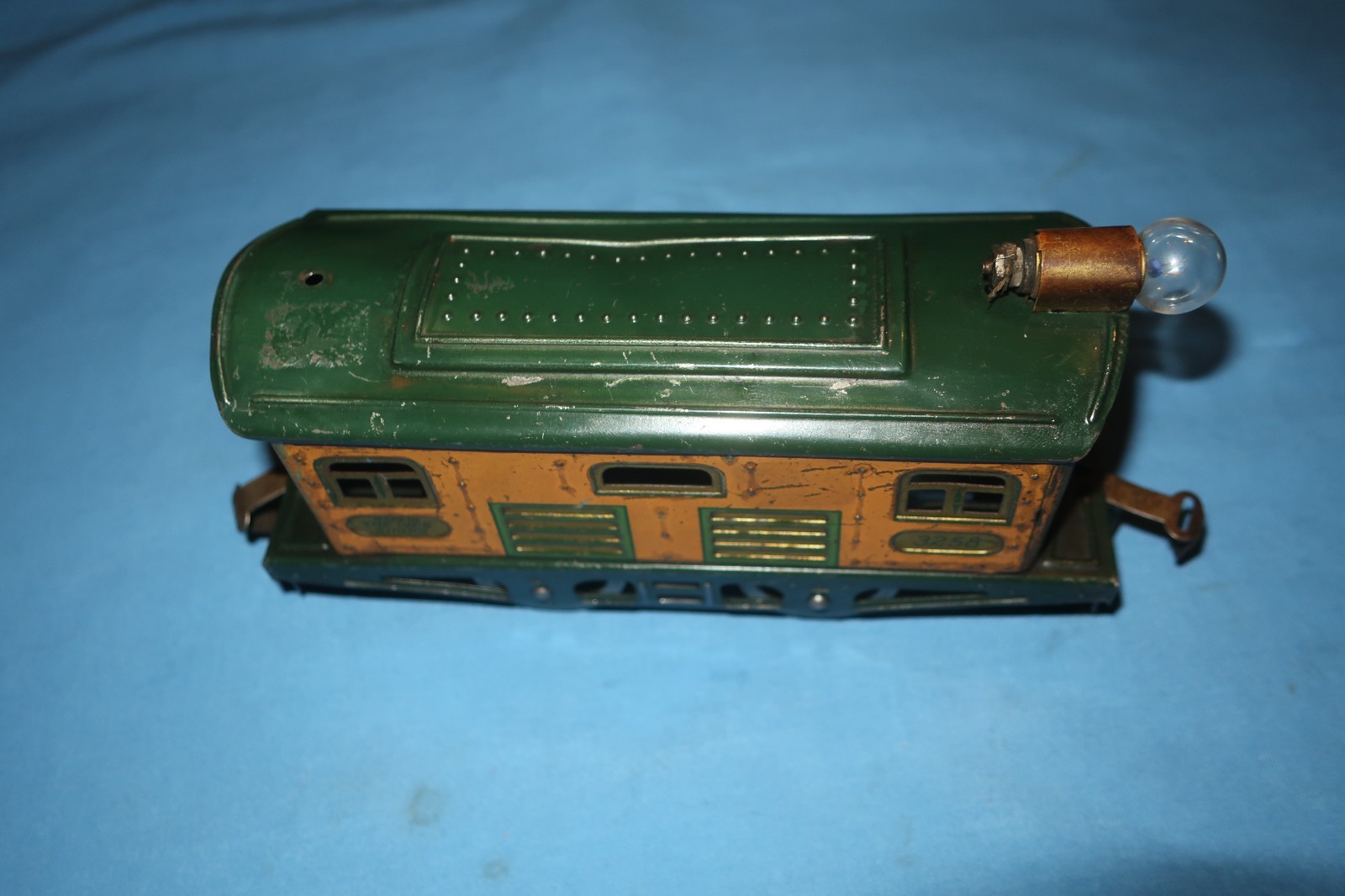 IVES #3258 O Gauge Electric Locomotive. Runs well