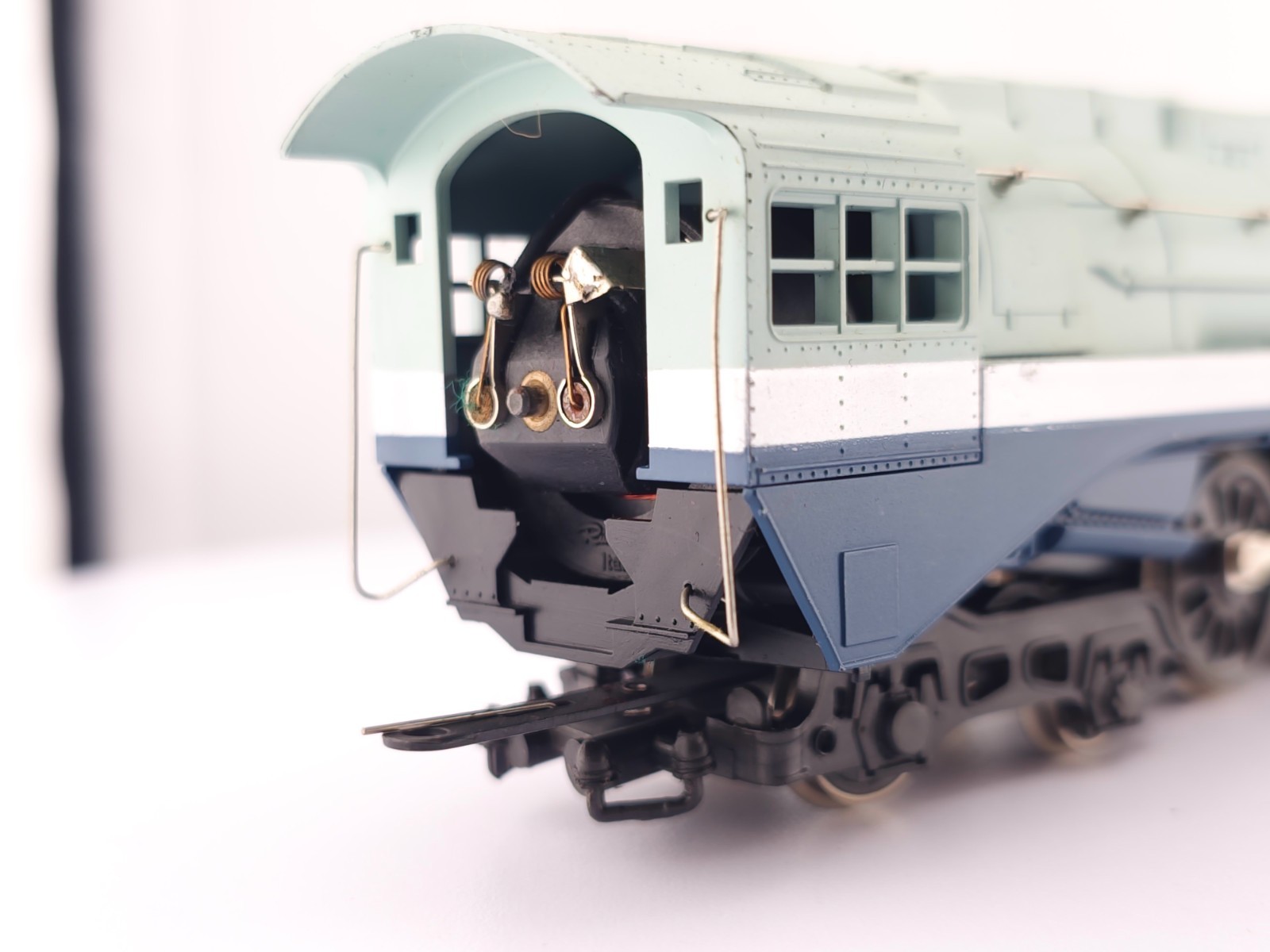 *READ* AHM HO 5196-B Santa Fe Blue Goose 4-6-4 Hudson Steam Locomotive 3460 #2
