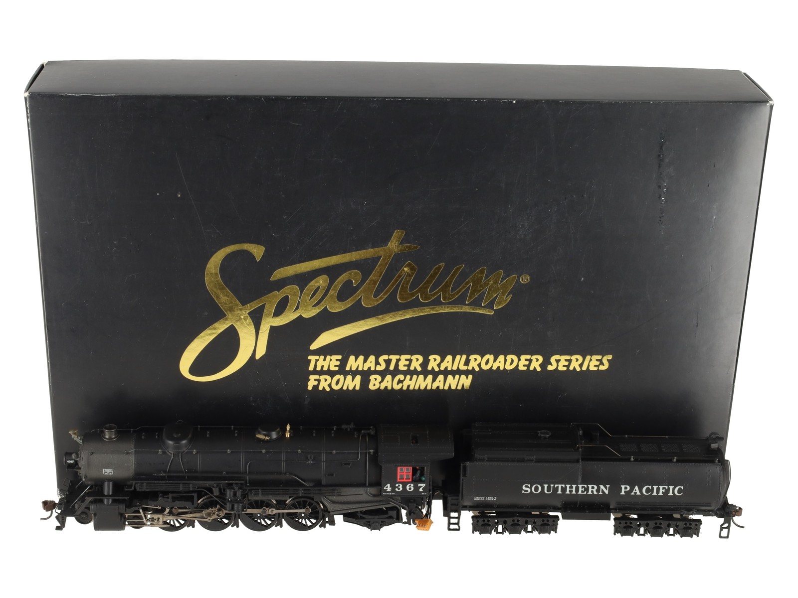 Spectrum 82502 HO Southern Pacific USRA 4-8-2 Heavy Mountain #4367/Box