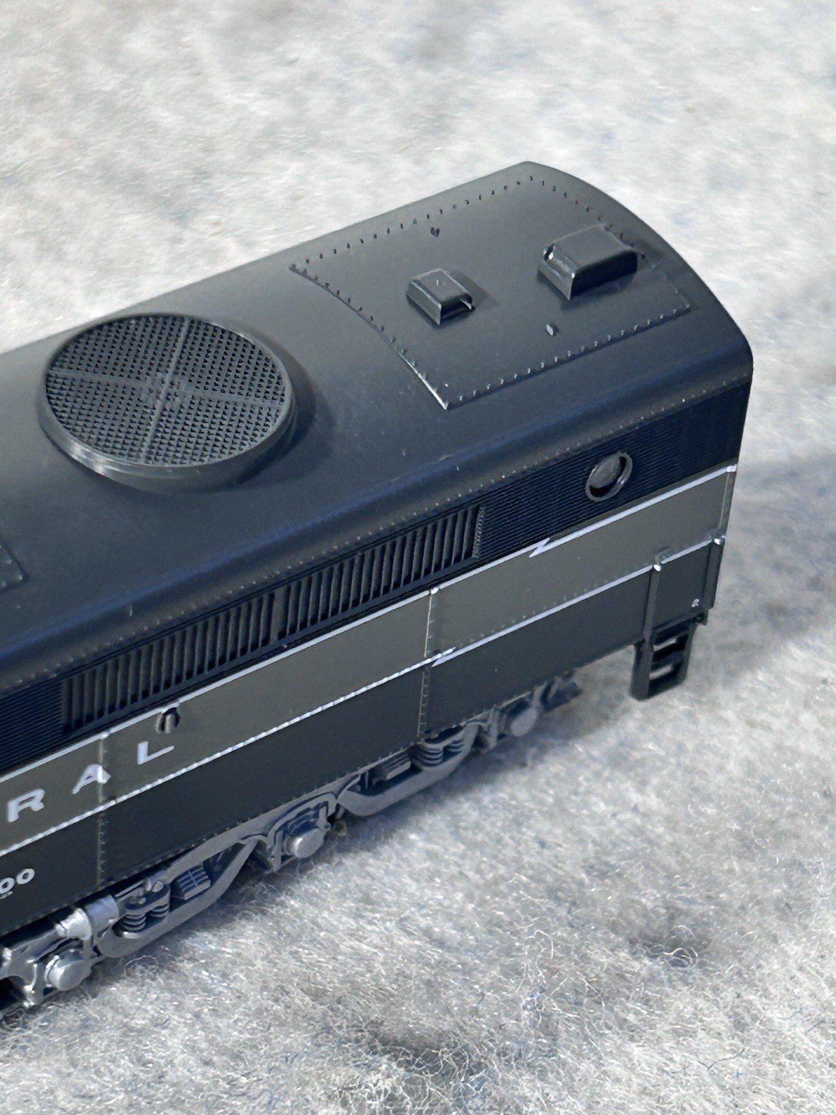 Beautiful KATO New York Central RR ALCO PA-1 Lightning Paint #4200 N Gauge