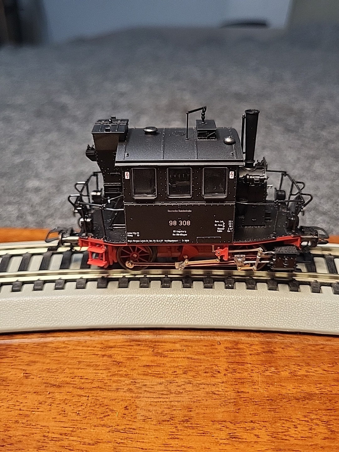 Marklin H0 3687 Digital Steam Locomotive BR98-3