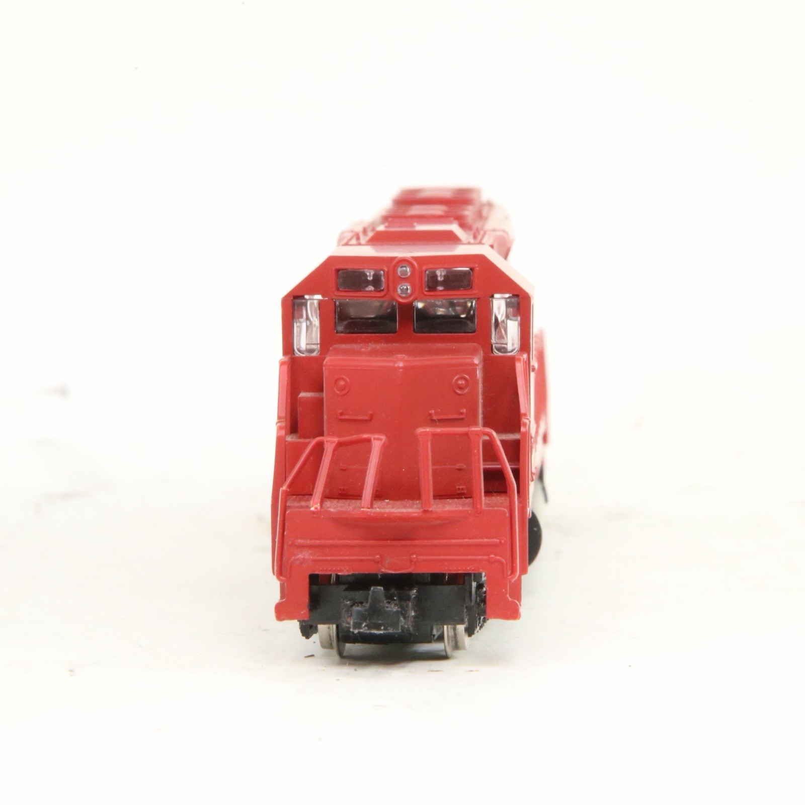 Non-Running IHC Mehano HO Boston & Maine GM EMD SD40 B&M #1996