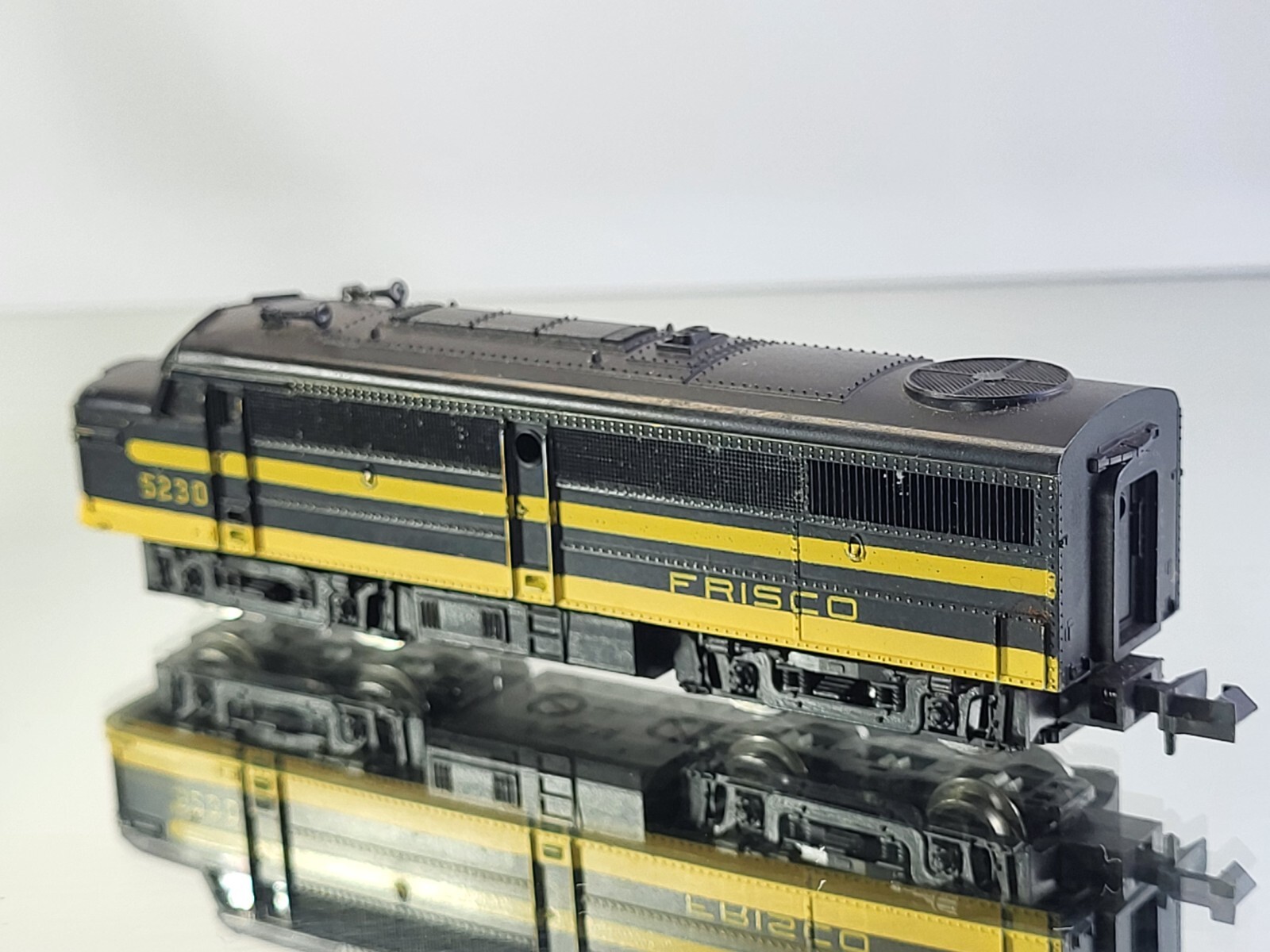 Atlas 4105 N Frisco FA-1 Diesel Locomotive In Original Box