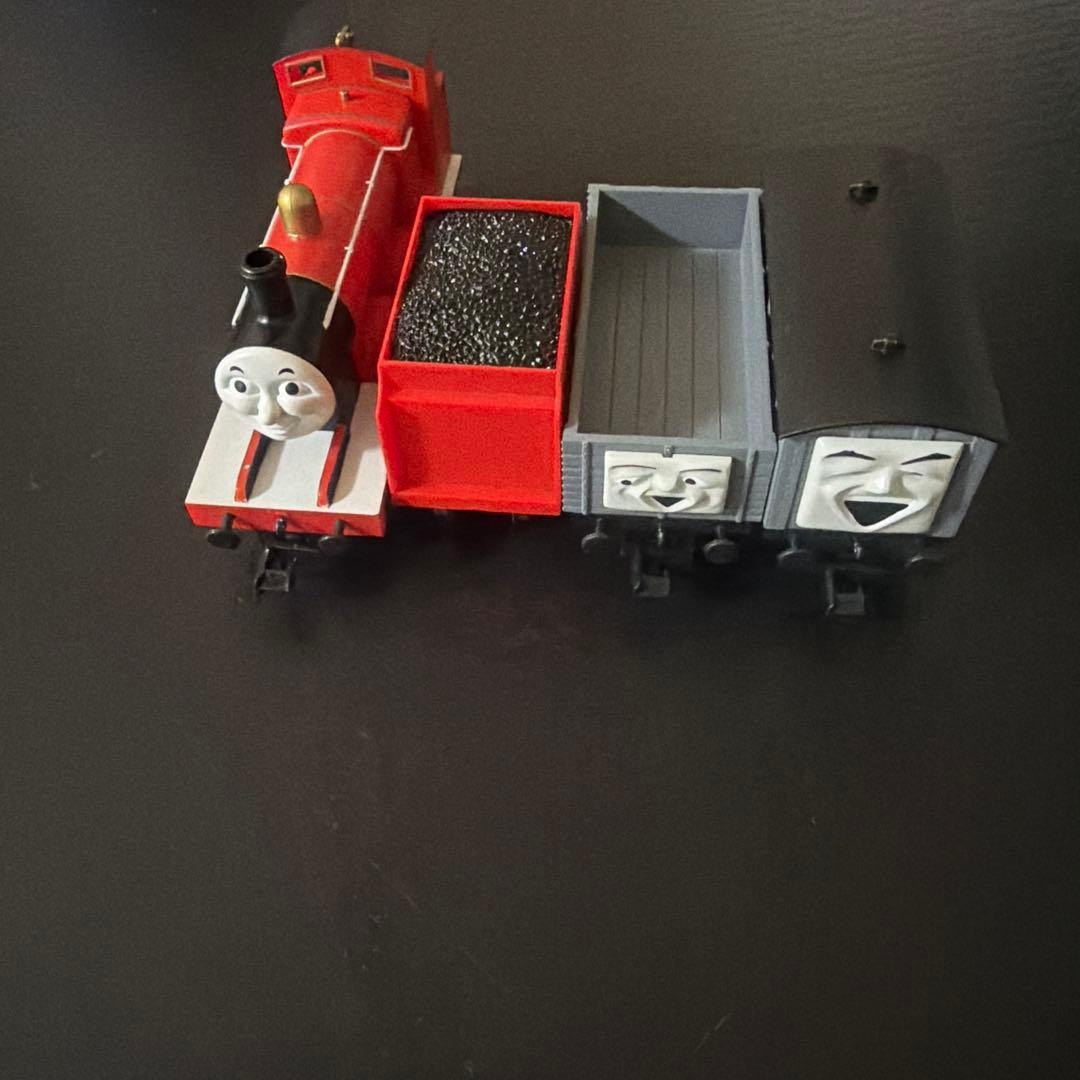 TOMIX 93802 N Gauge Thomas And Friends James Tank Engine Set Motorized 2005