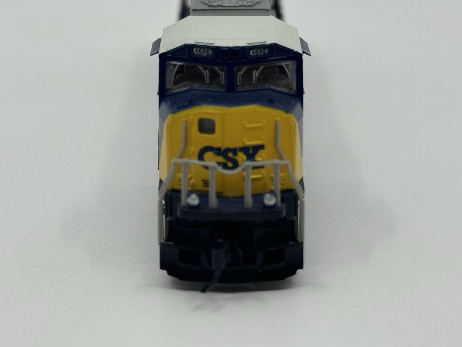 N Scale Athearn CSX Spirit of Tampa SD70M Powered Diesel Locomotive CSXT #4688
