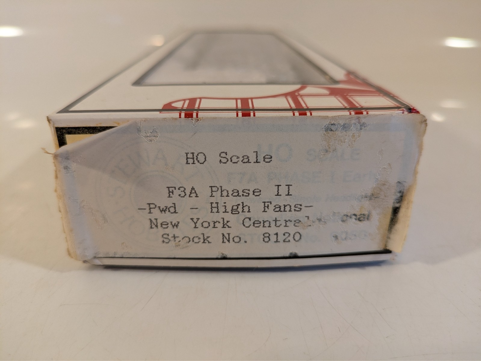 HO EMD F3 Phase 2 NYC New York Central DC NIB NOS # 8120