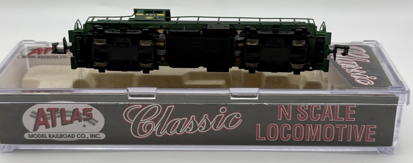 RARE NIOB N Atlas Classic 44012 Alco RS-1 Diesel Locomotive Engine Rutland #401