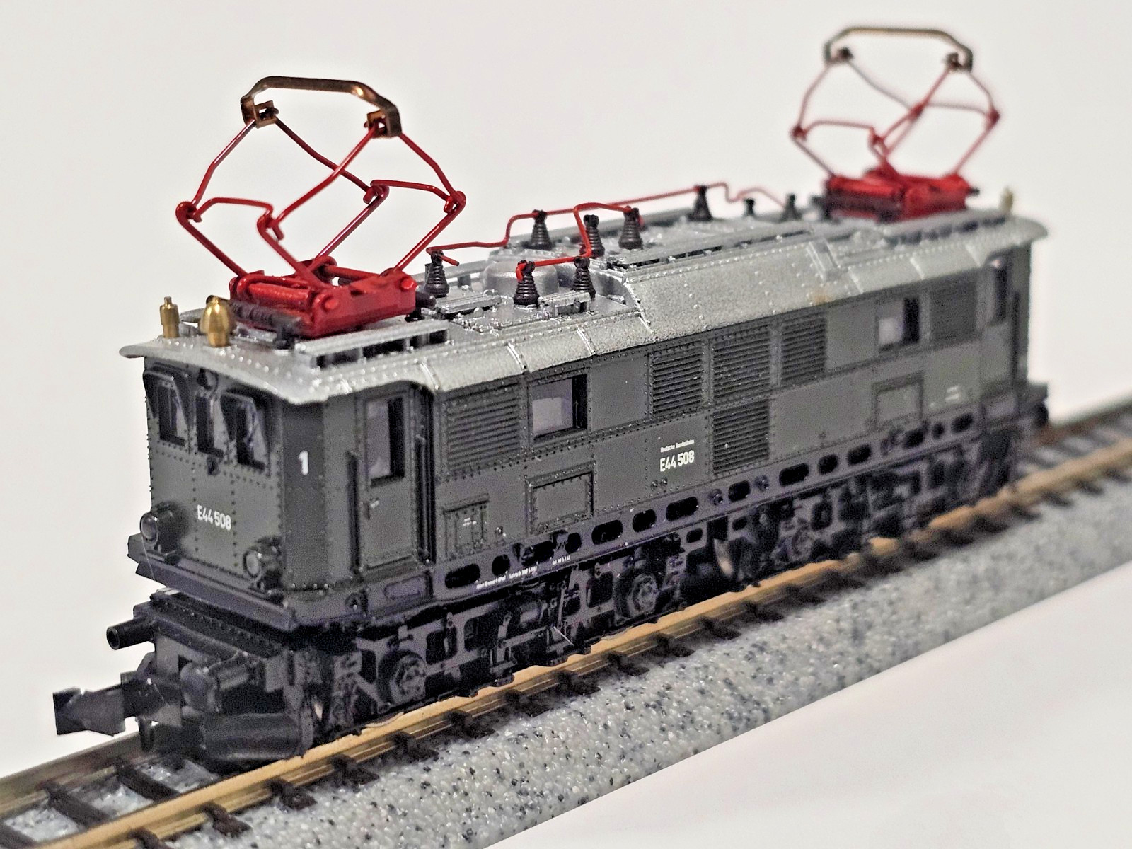 N SCALE ROCO #23392 MODEL GERMAN RAILWAY ELECTRIC DB E44 508 LOCOMOTIVE AUSTRIA