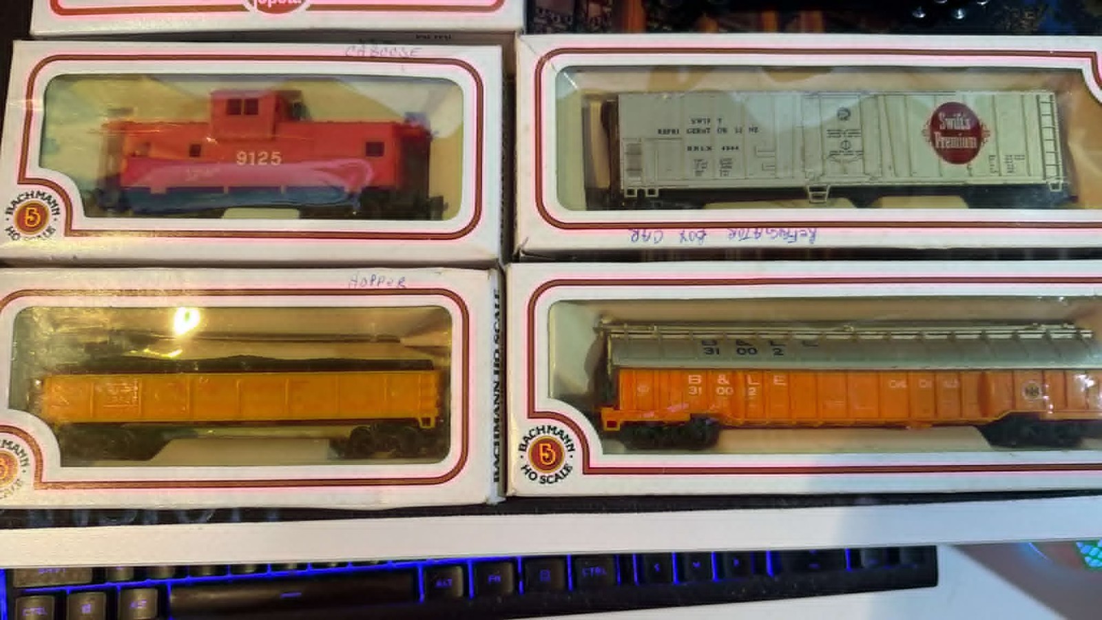 Bachmann Ho Scale Electric Trains 5 Still in packages 1 out of box