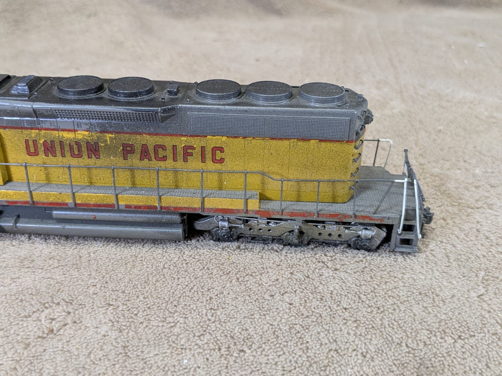ALCO D-167 EMD SD40-2 Union Pacific KMT 3184 Weathered