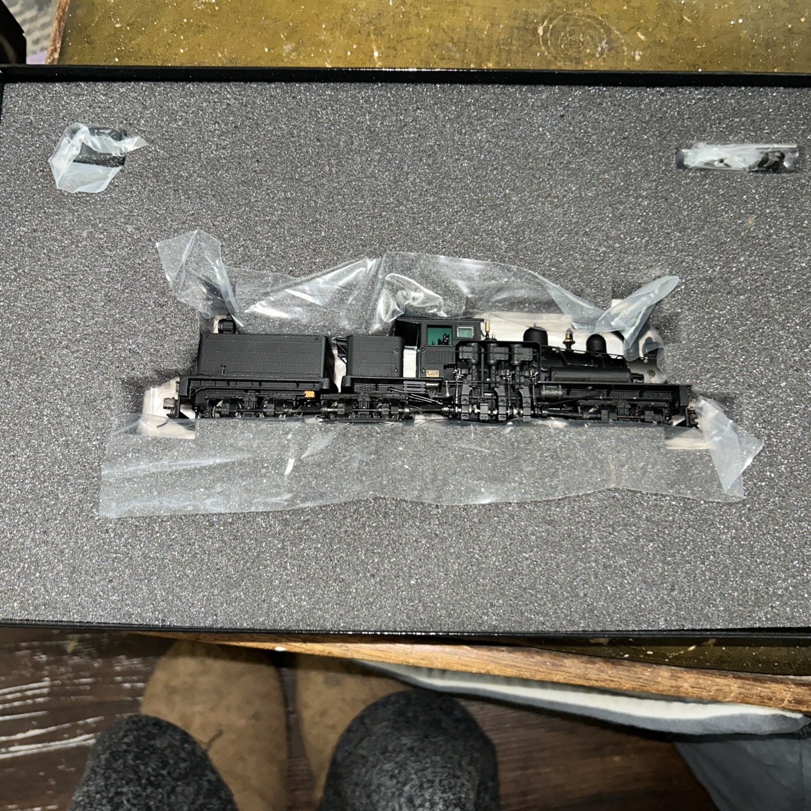 HO Bachmann Spectrum 80 Ton 3 Truck Shay Painted Unlettered New