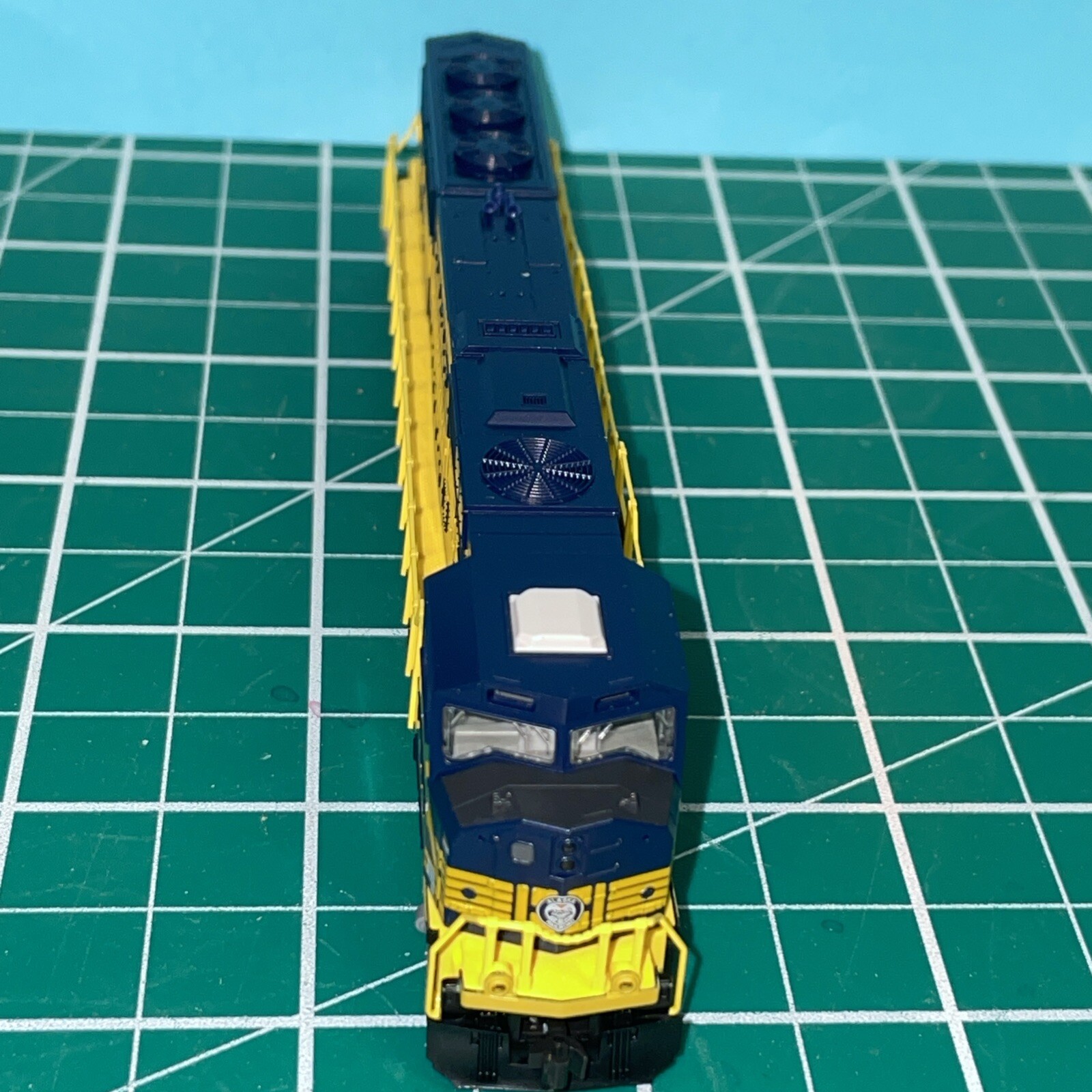 New! Kato N-Scale 176-6412 SD70MAC Alaska 100 Years $145.00 Make Offer