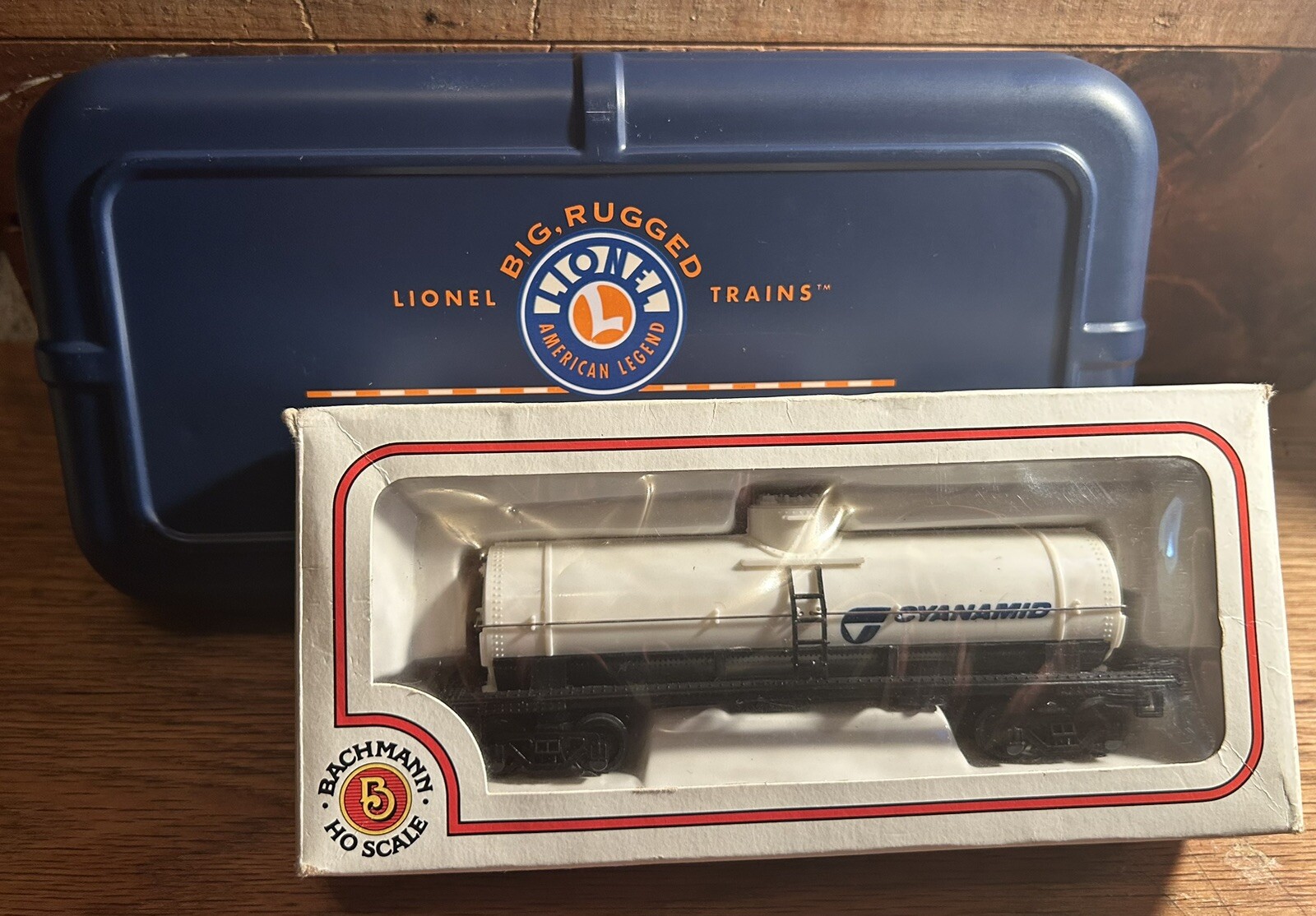2 Lionel 5405 New York Central Hudson Die cast 1:120 Scale & Bachmann HO Scale.