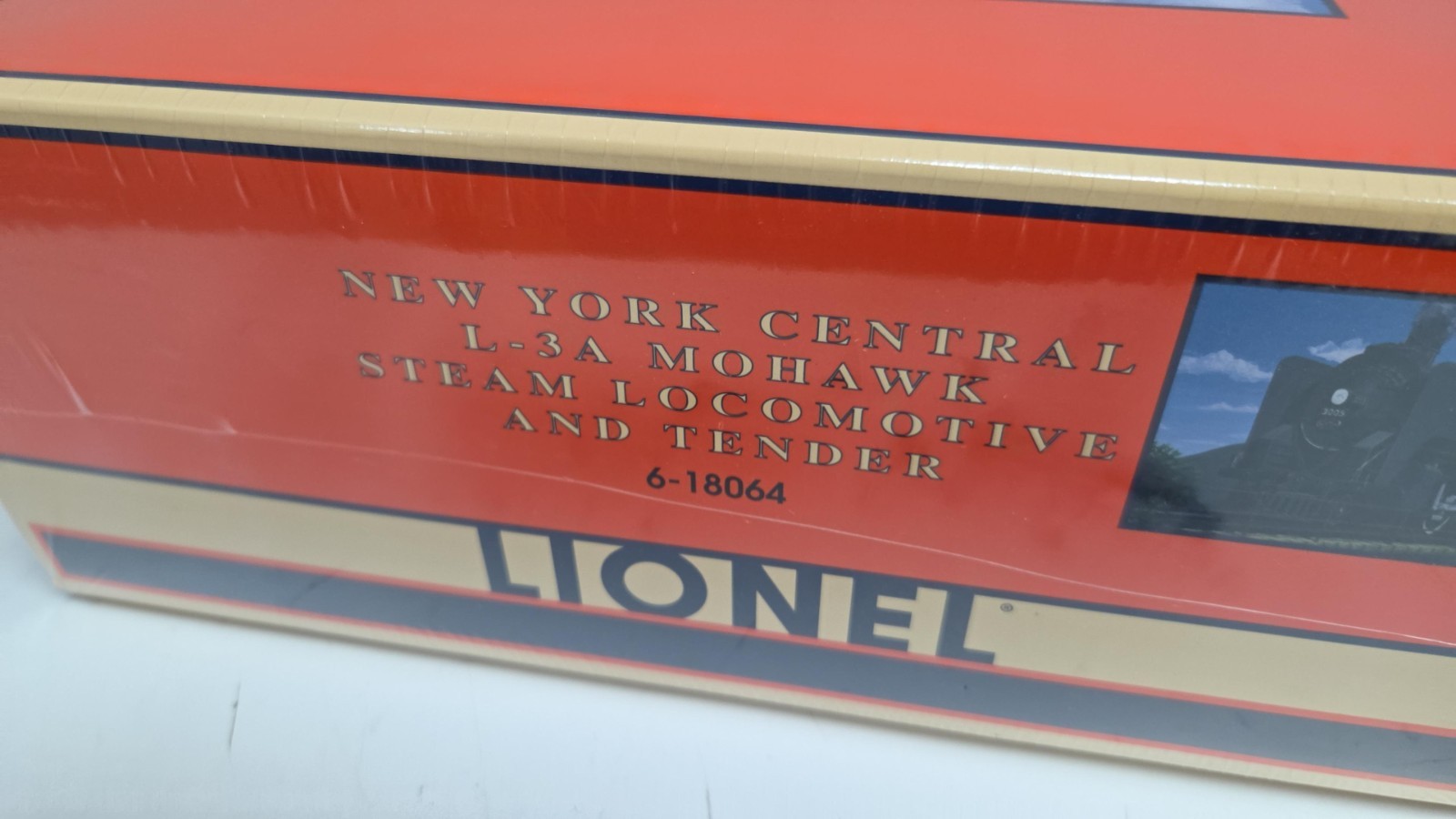 Lionel 6-18064 New York Central Mohawk Steam Locomotive Tender TMCC. New in box.