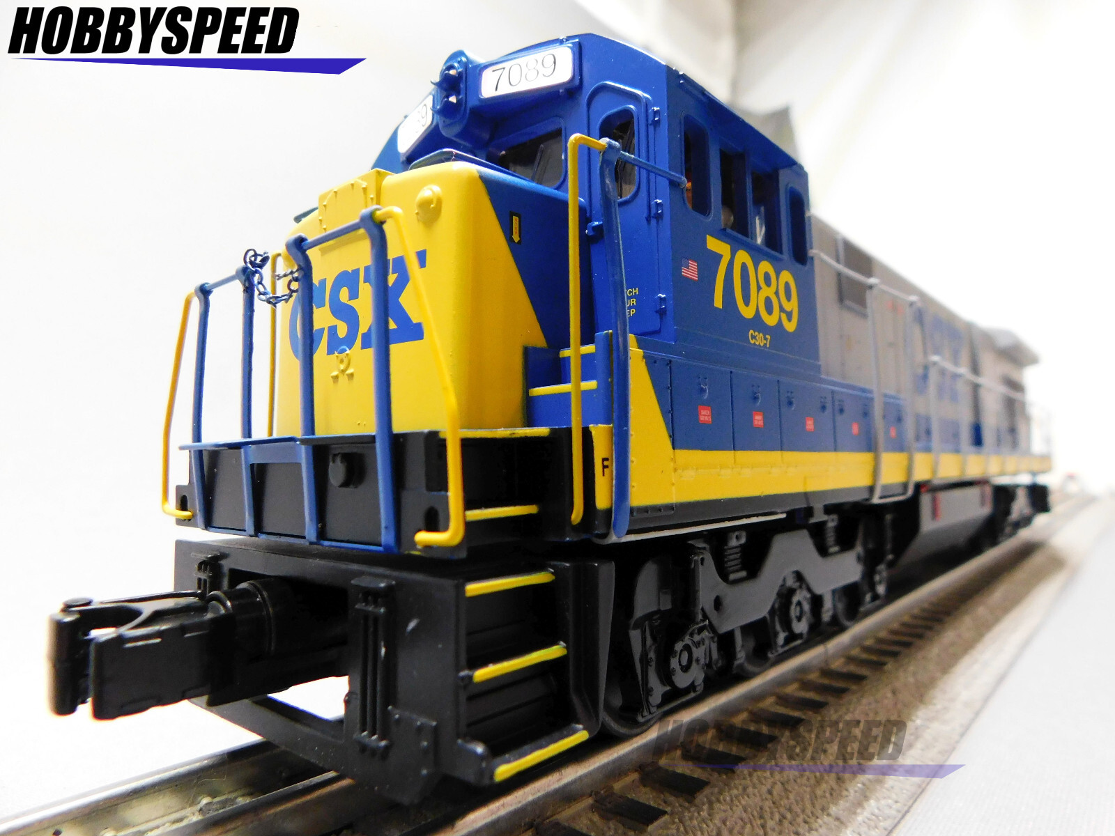 MTH RAILKING CSX C30-7 DEISEL LOCOMOTIVE ENGINE #7089 O GAUGE 30-21266-1 BLEMISH