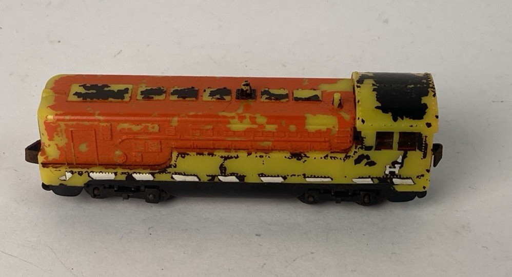 Vintage 1950s Arnold Rapido N Diesel Reverse Couplers New Haven It Runs