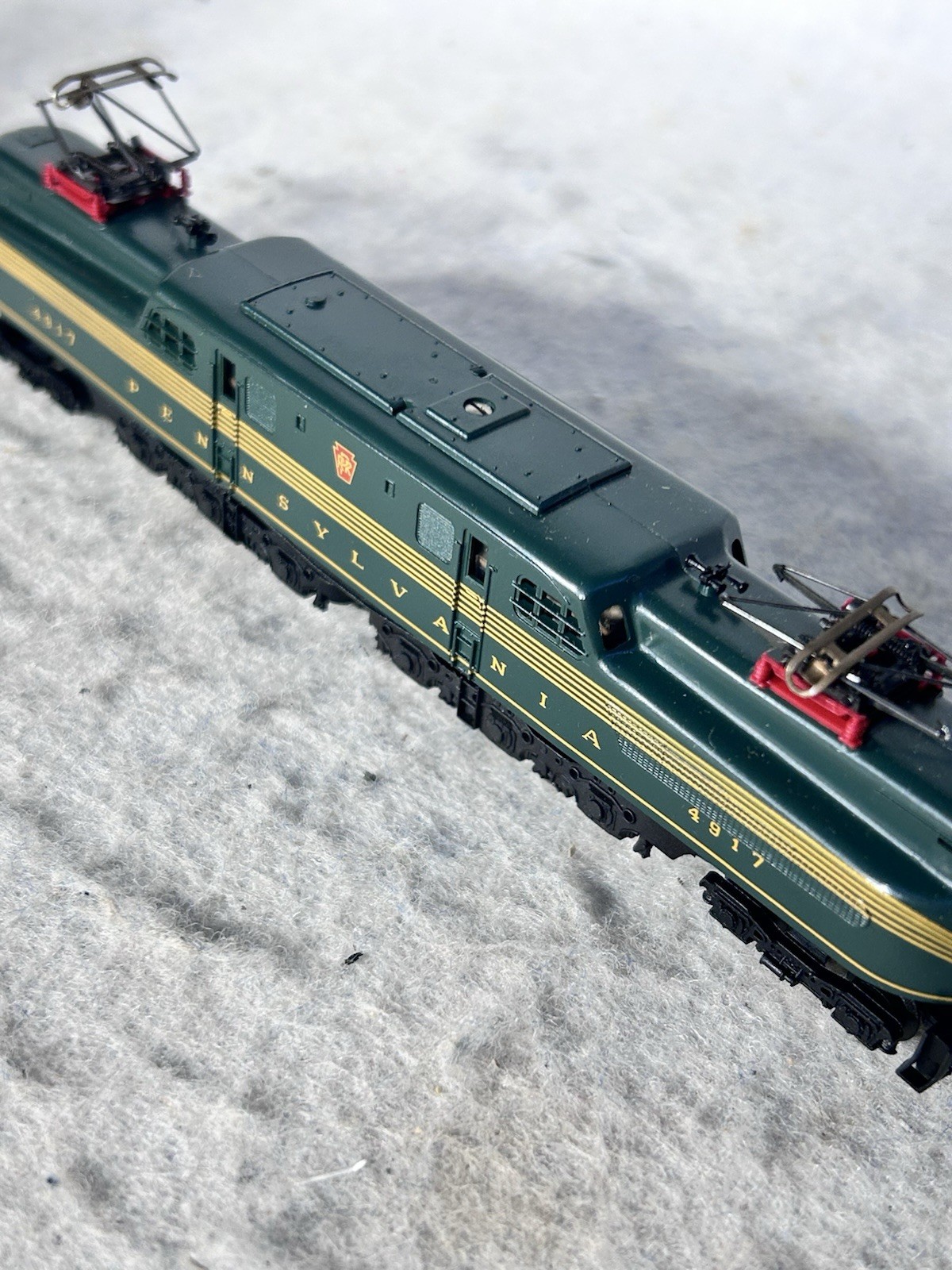 Cool Arnold Pennsylvania RR GG-1 Electric Locomotive N Gauge