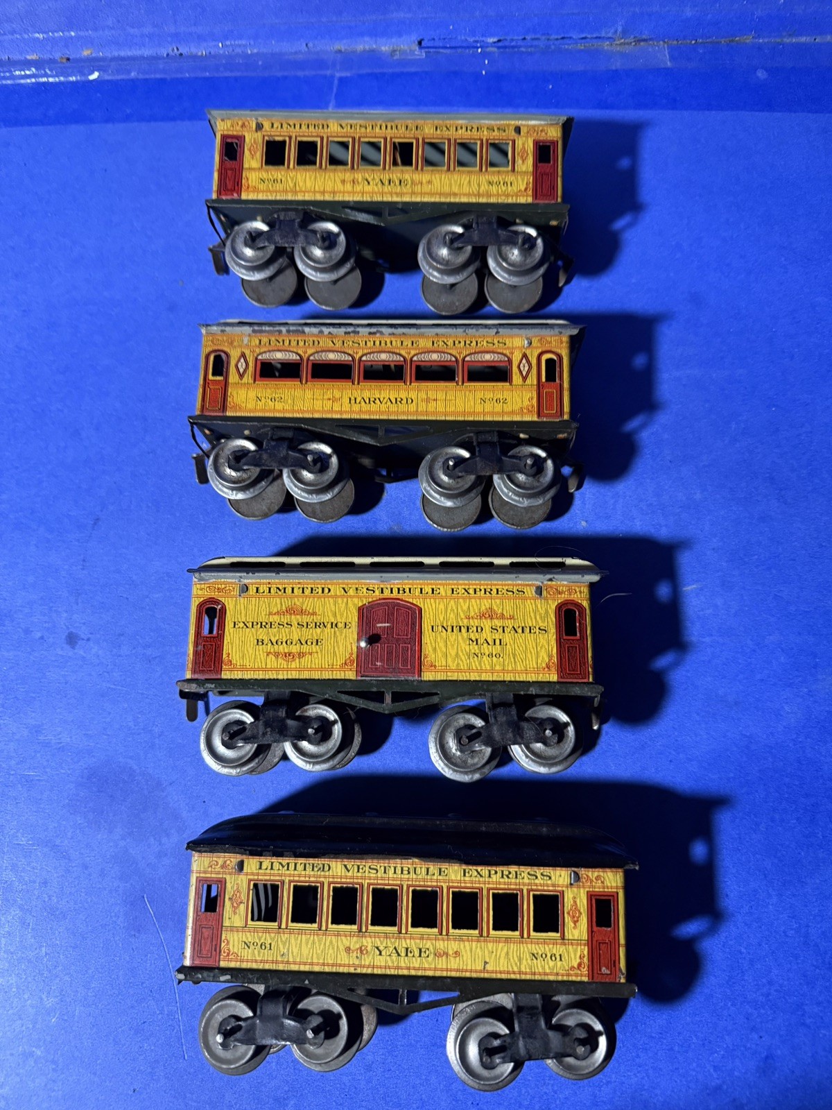 Ives Prewar #20 Locomotive w/Harvard & Yale Cars (With Extra Car)