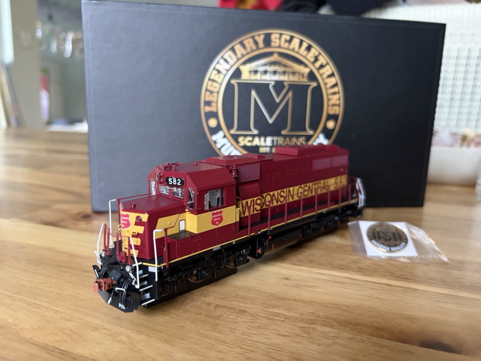 ScaleTrains HO Wisconsin Central WC #582 EMD SDL39 DCC Sound Diesel SXT70032