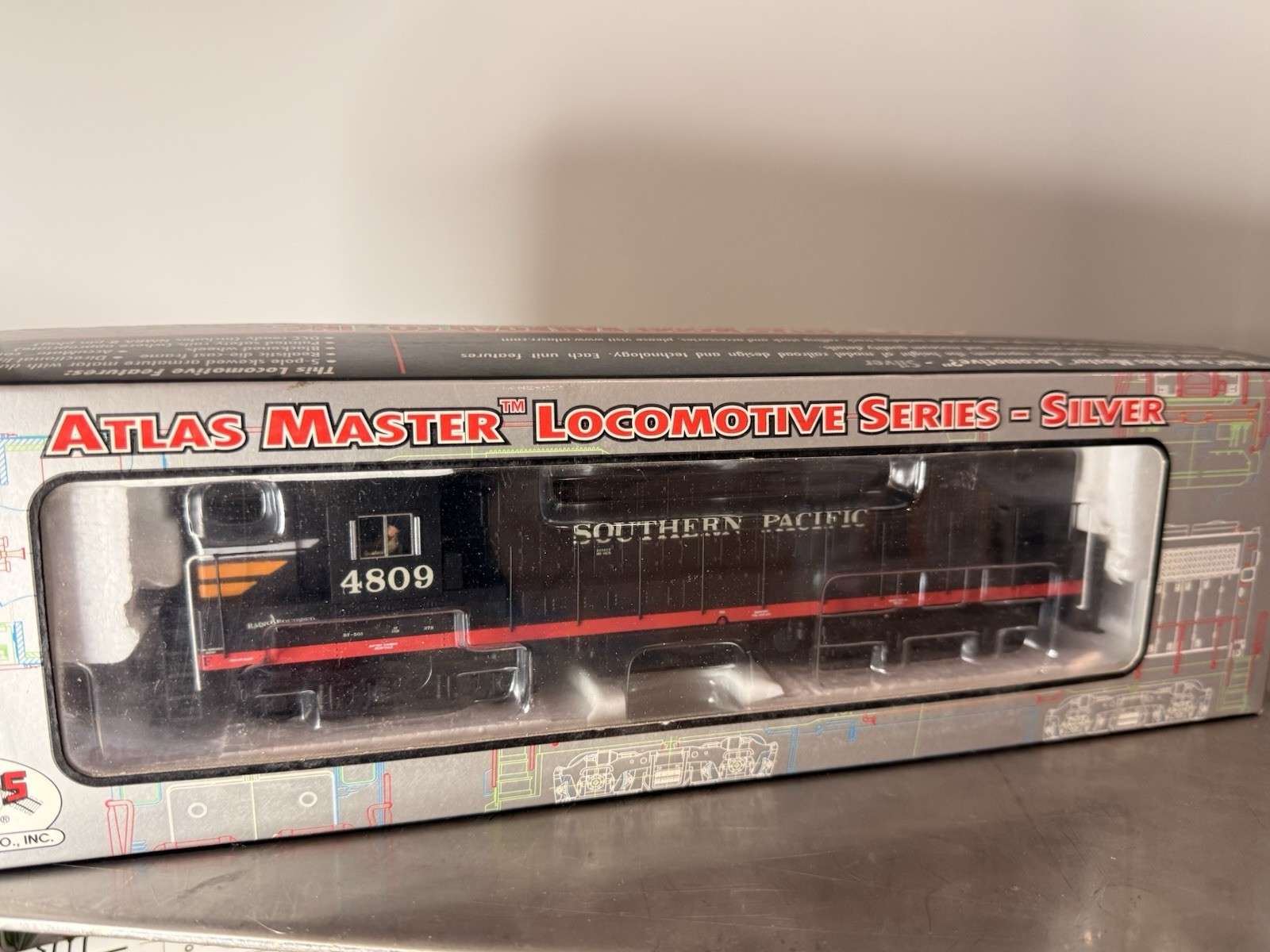 Atlas Master Lovomotive Silver Item 7809 Southern Pacific Ph. 1B HO Gauge NEW