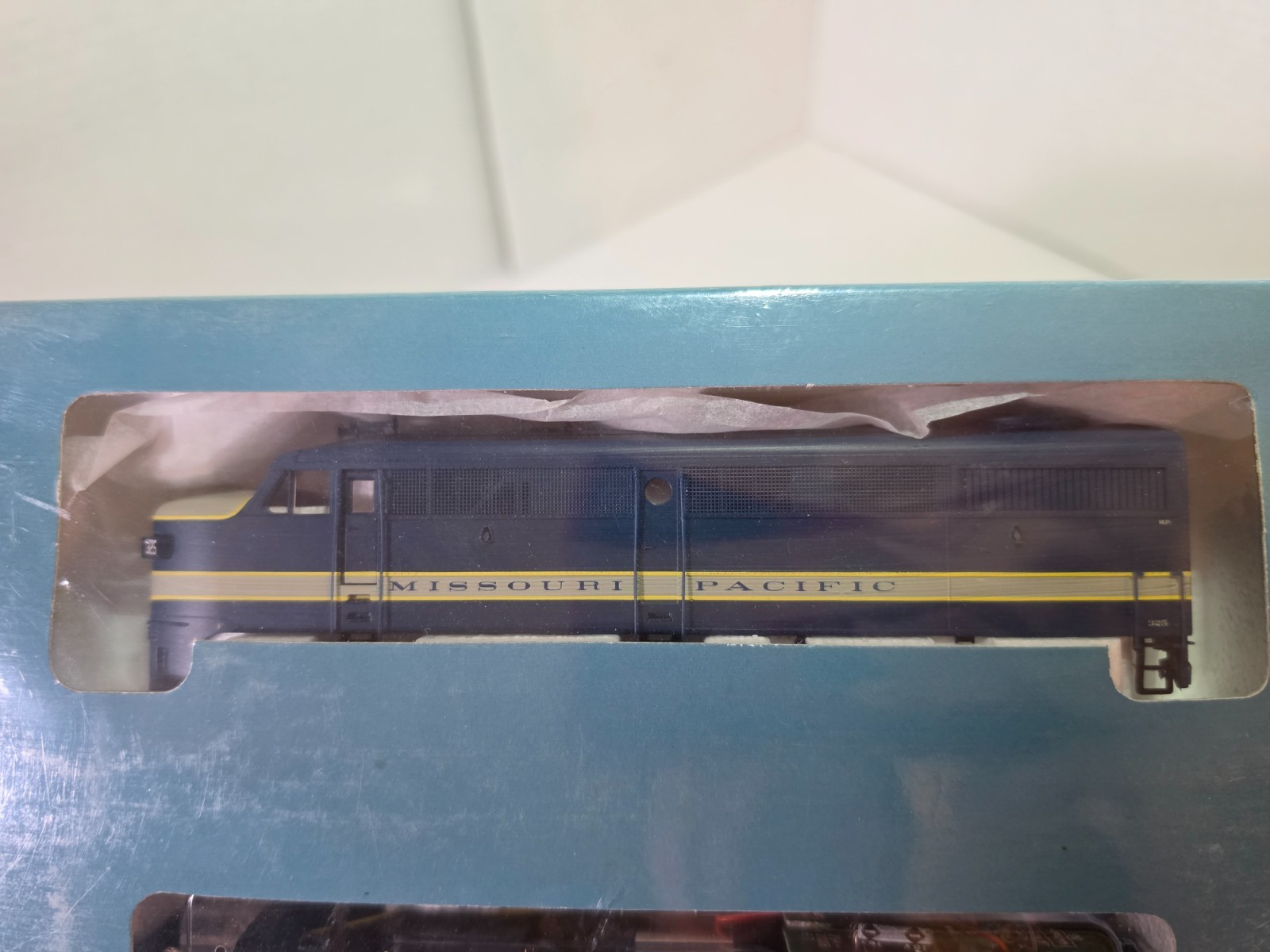 Life-Like Proto 2000 FA1 & FB1 Missouri Pacific 325 & 325-B HO Scale New Sealed