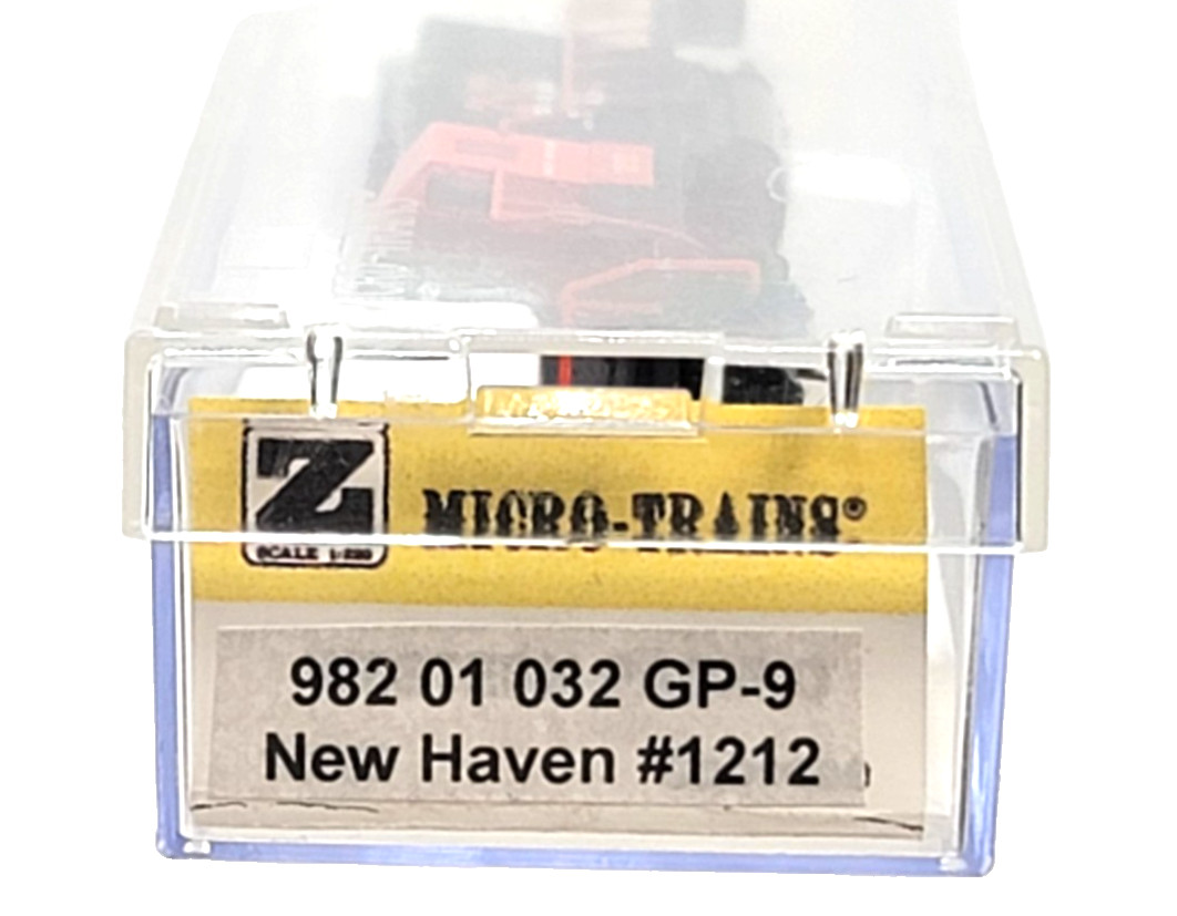 MTL Z 982 01 032 EMD GP-9 New Haven Loco #1212 (tested)