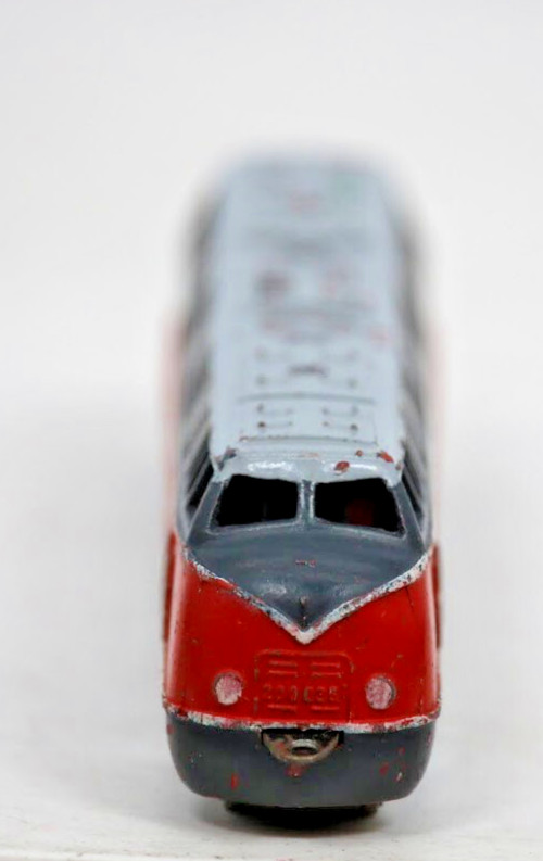 N Scale Dummy Deutsche Bundesbahn V200035 Diesel Locomotive