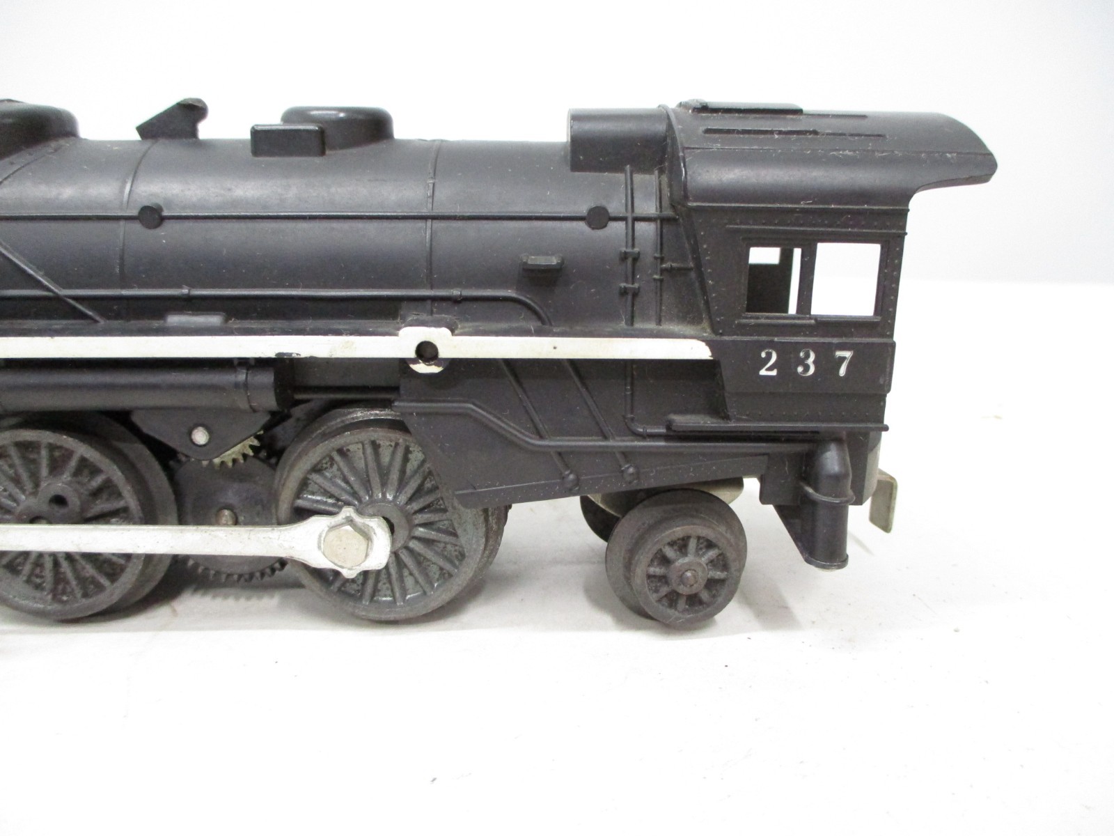 Lionel 237 Loco Smoker with White Stripe Postwar O gauge X7869