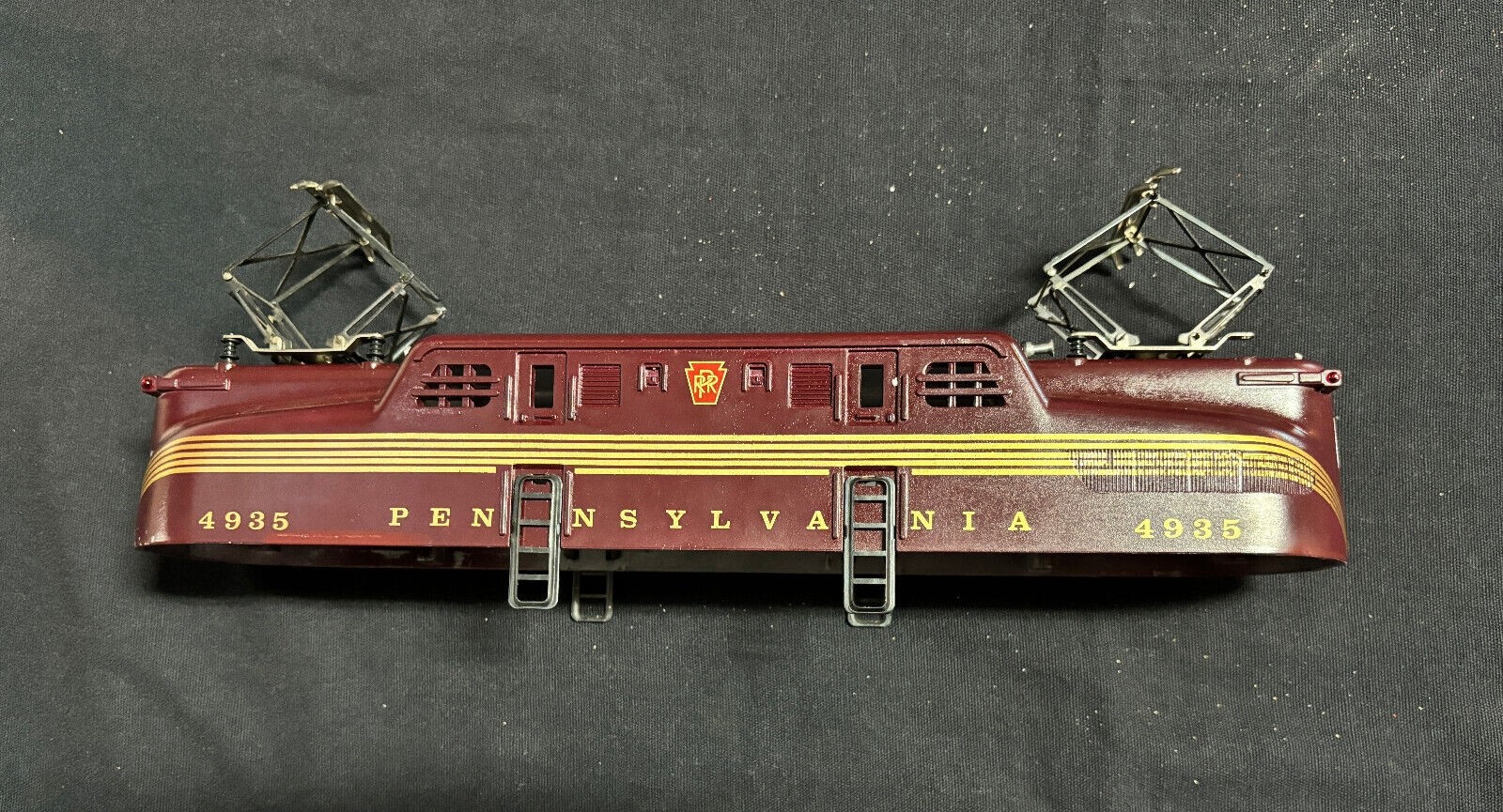 Williams Electric Trains O Scale 2340 GG-1 Tuscan PRR Electric Locomotive 4935
