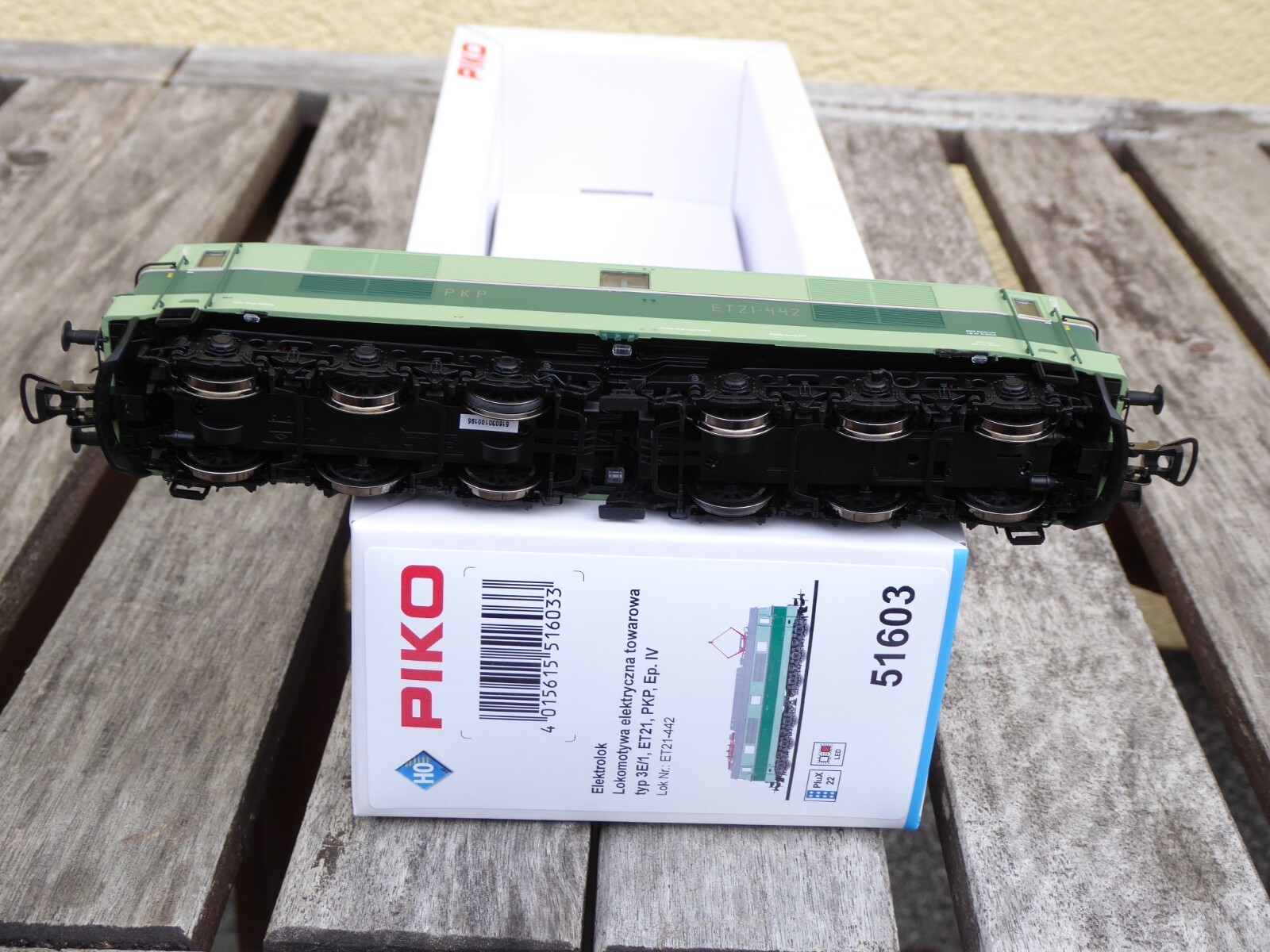 Piko 51603 Electric Locomotive PKP ET 21-442 Epoch 4/5 DSS PluX22+LED New in OVP