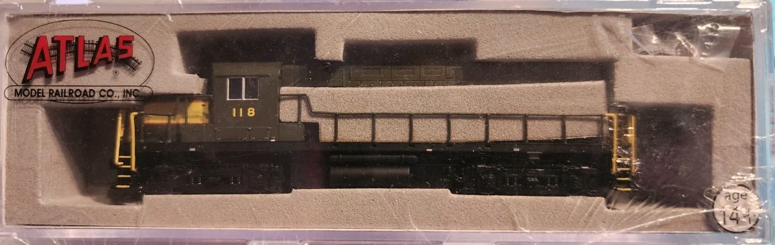 Atlas N Scale C420 Locomotive Seaboard Air Line #118 DCC Ready