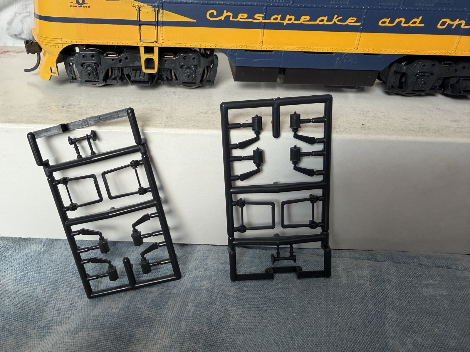 Stewart Hobbies HO Scale Chesapeake And Ohio F7 A&B Units Kato Powered