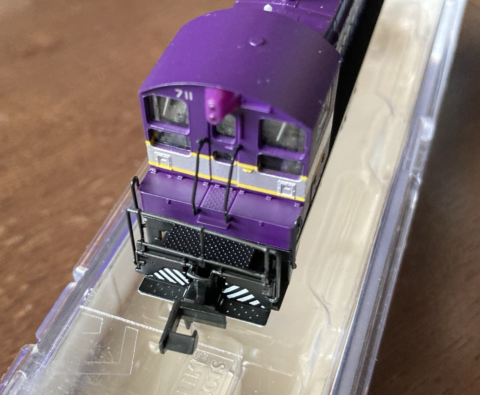 Life Like N #7852 Atlantic Coast Line SW9/1200 Diesel Switcher ACL #711 – NIB