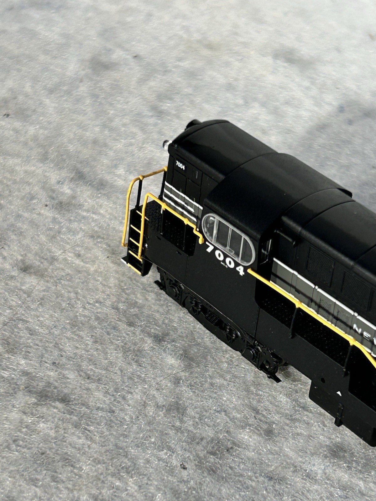 Classic ATLAS NEW YORK CENTRAL RR FM H-16-44 Locomotive N Gauge DCC READY