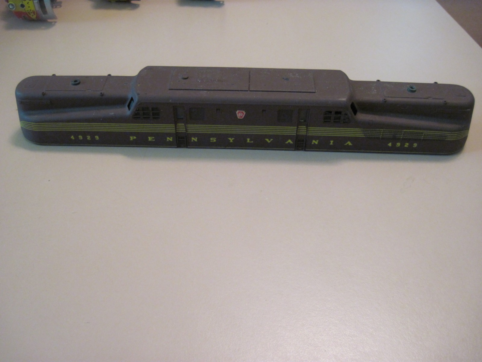 Rivarossi/AHM HO Pennsylvania RR Tuscan Red GG-1 Body Shell. Pantograph wired.