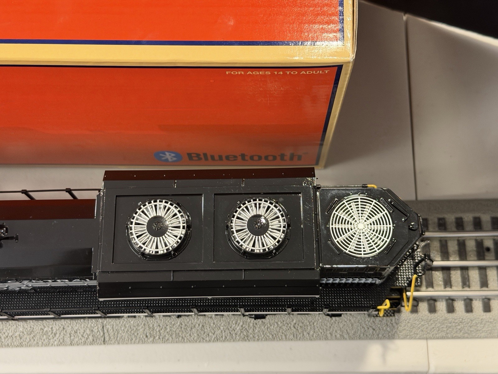 Lionel O-Scale 2433080 Legacy SD70ACE New York Central Diesel Locomotive #1066