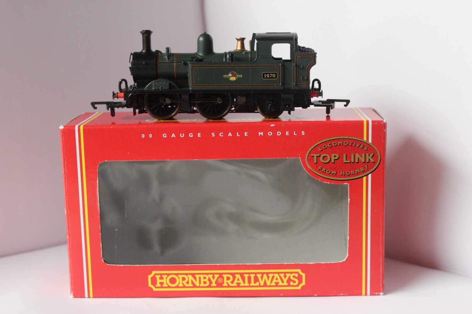 Hornby R2095B BR 0-4-2T Class 14XX Steam Locomotive ‘1470’ Boxed