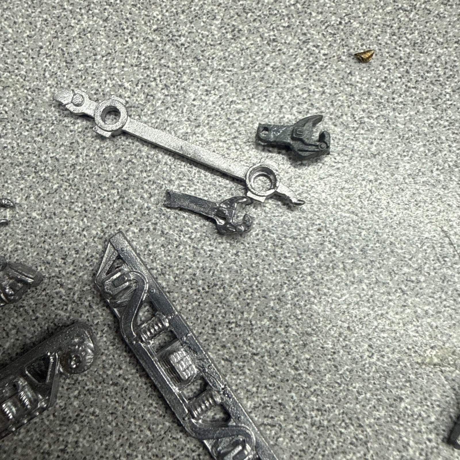 Steam Locomotive Junk pile White Metal Details Ho Scale
