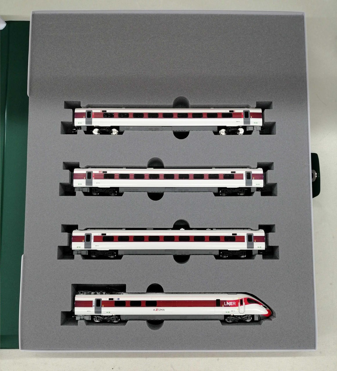KATO British Rail CLASS800/1 LNER “AZUMA” 9-Car Set N Gauge