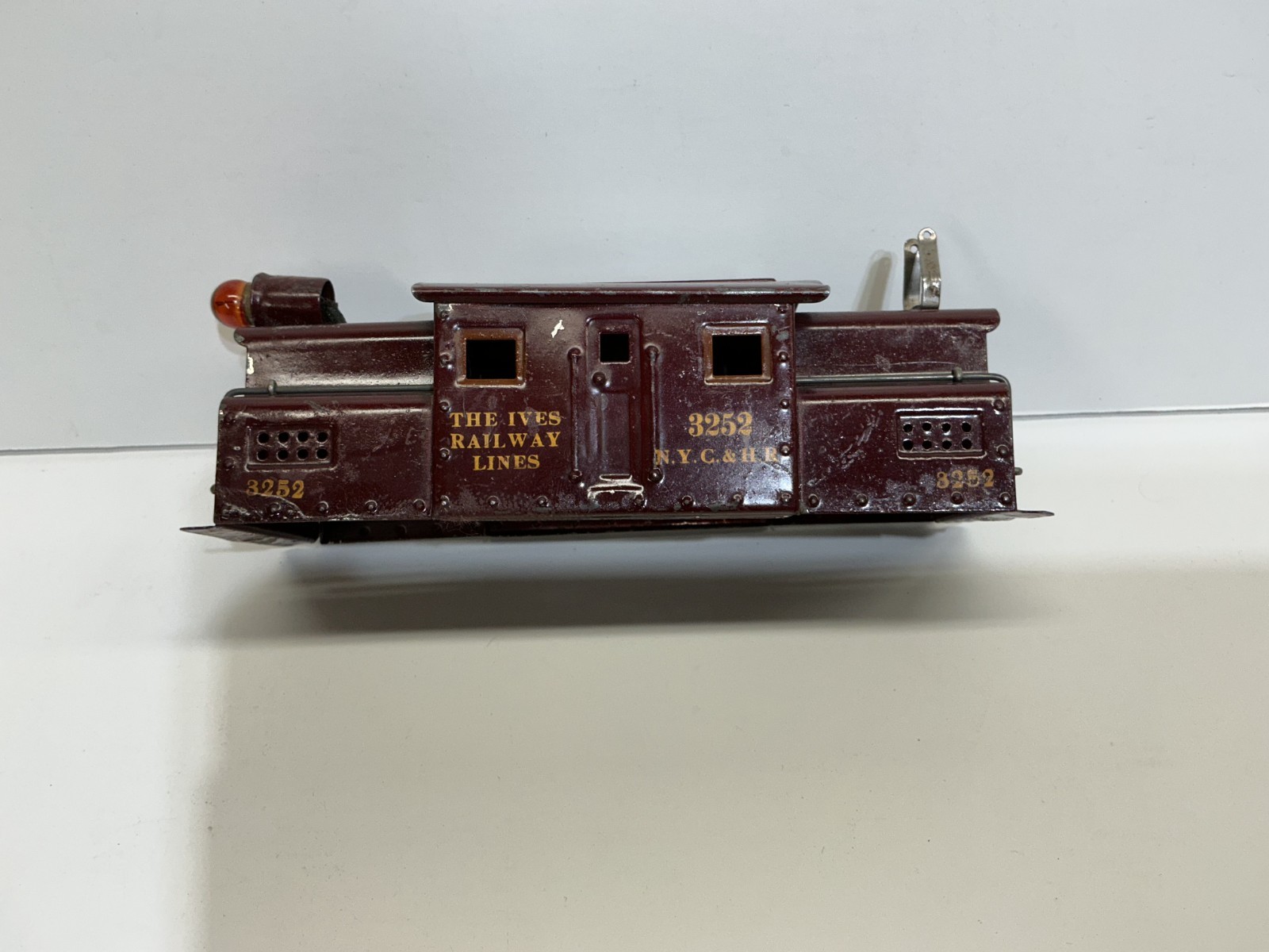 IVES #3252 O Gauge Electric Locomotive SHELL…SHELL ONLY…